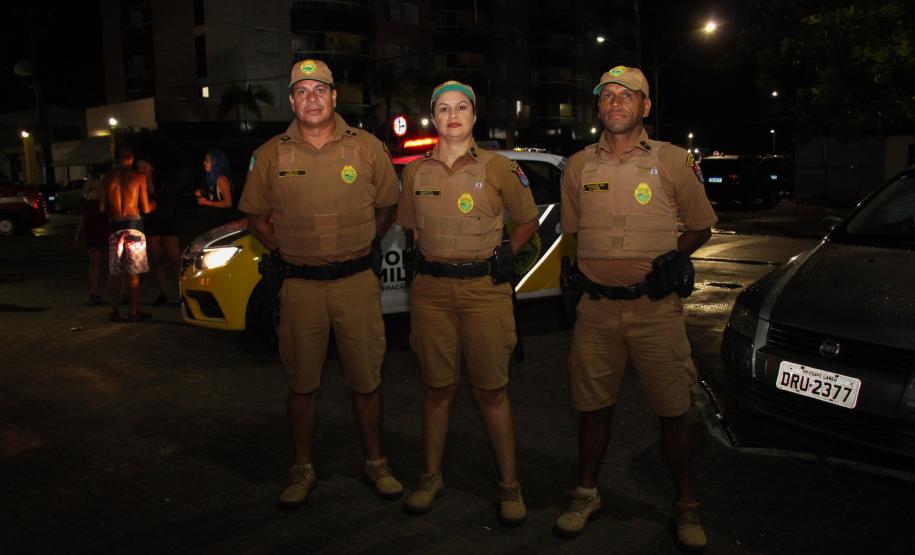 Com reforço da PM, multidões curtem terceiro dia de Carnaval no Paraná com mais segurança e diversão