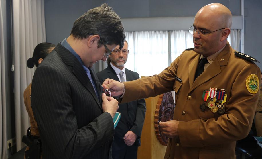 Hospital da Polícia Militar recebe novo comandante e homenageia profissionais da saúde em solenidade na Capital do estado