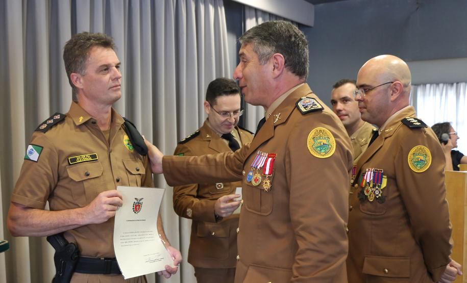 Hospital da Polícia Militar recebe novo comandante e homenageia profissionais da saúde em solenidade na Capital do estado
