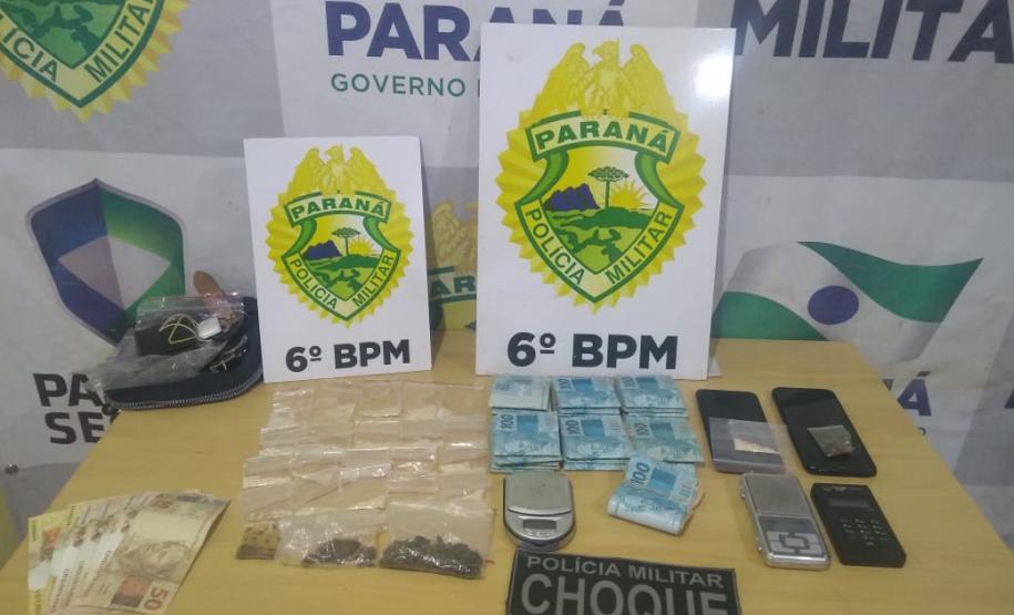 PM de Cascavel apreende mais de R$ 26 mil em dinheiro, além de drogas; dois homens foram presos