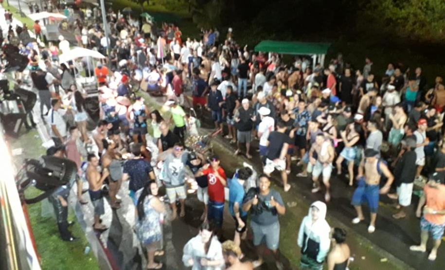 Chuva e intensa movimentação nas rodovias marcam primeiro dia de Carnaval no Litoral; ações preventivas ocorrem em todo Estado