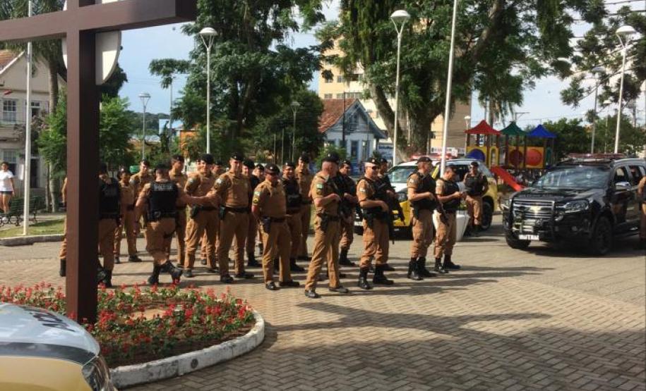 17º Batalhão realiza mais uma etapa da Operação União para o reforço do patrulhamento em Araucária, na RMC