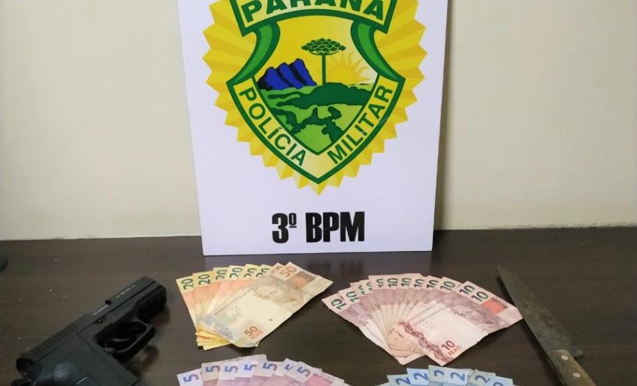 PM prende três pessoas e apreende duas armas de fogo e mais de um quilo de crack no Sudoeste do estado