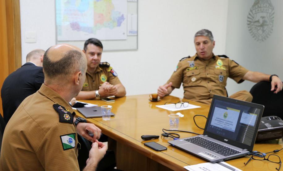 Comandante-Geral da PM recebe Promotores de Justiça do MPPR em Curitiba (PR)