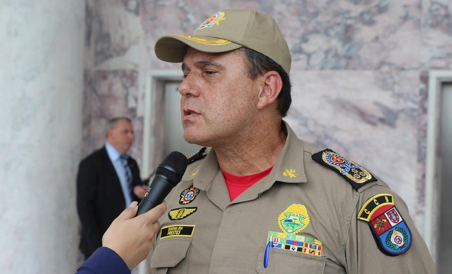 Governo inicia concurso para contratar 2.400 militares