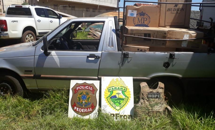 Durante operação na fronteira, BPFron e BOPE apreendem nove mil maços de cigarros em porto clandestino no Oeste do estado