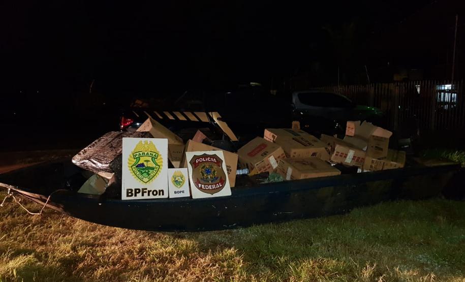 Barco com R$ 70 mil em cigarros e mercadorias é apreendido durante a Operação Hórus em porto clandestino do Oeste do estado