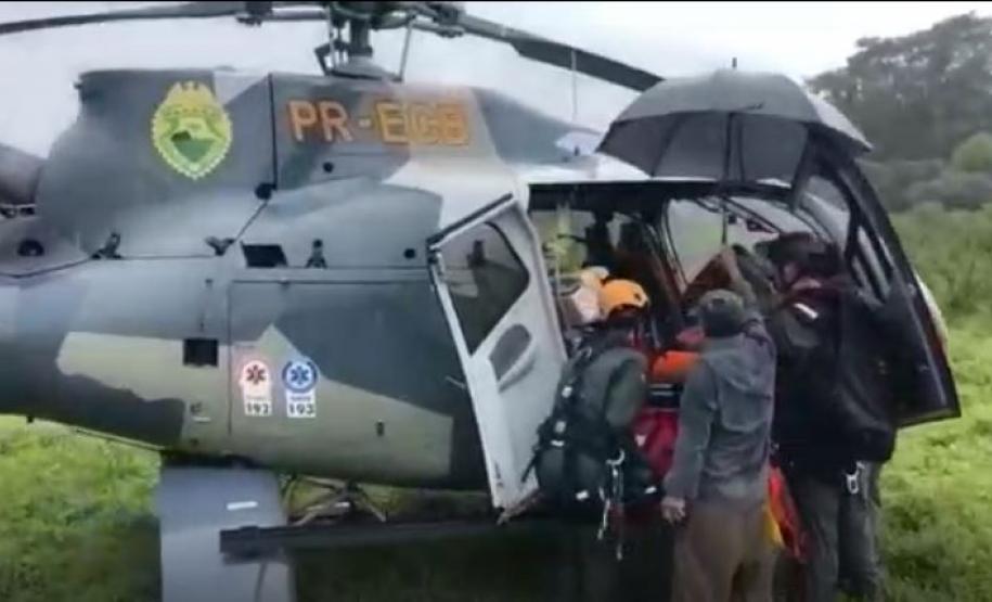 BPMOA faz resgate de homem que caiu no Salto dos Macacos, em Morretes (PR)