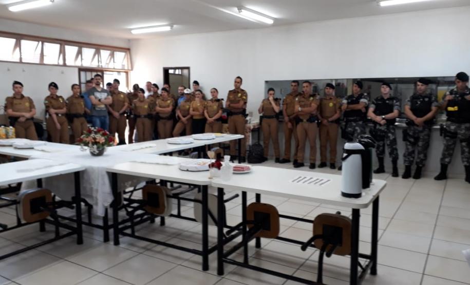 Batalhão da PM de Cascavel faz homenagem às policiais militares em alusão ao Dia Internacional da Mulher