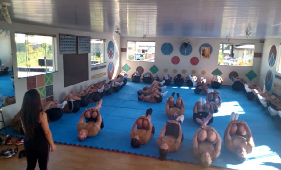 Batalhão da PM de Guarapuava (PR), promove encontros com meditação para policiais militares da unidade