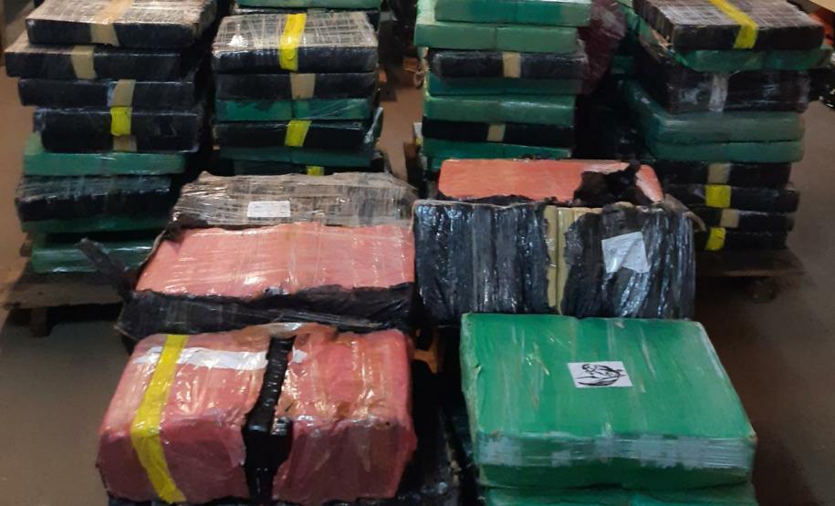 BPFron apreende 1,3 tonelada de maconha em Foz do Iguaçu durante a Operação Hórus