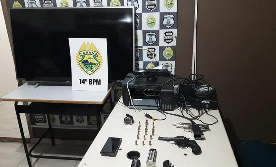 Policiais militares recebem denúncia e prendem grupo que roubou residência em Foz do Iguaçu (PR)