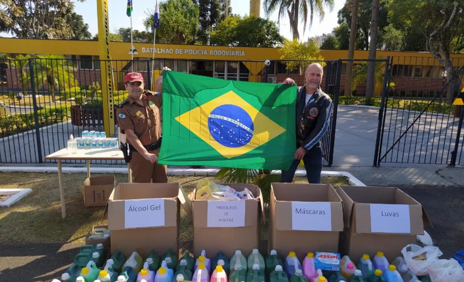 Batalhão Rodoviário da PM recebe doação de materiais de higiene para auxiliar no combate ao coronavírus