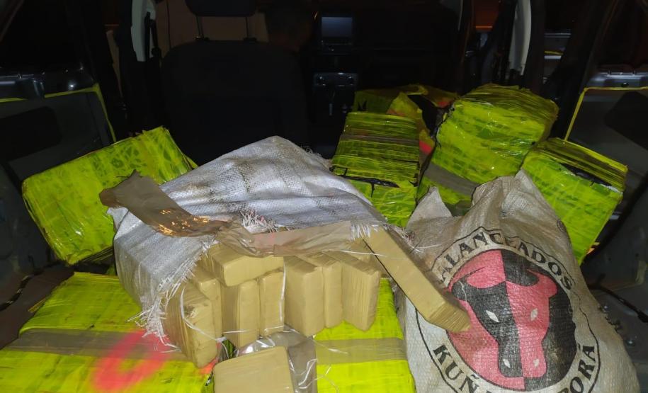 Mais de meia tonelada de maconha é apreendida pelo BPRv no Noroeste do estado