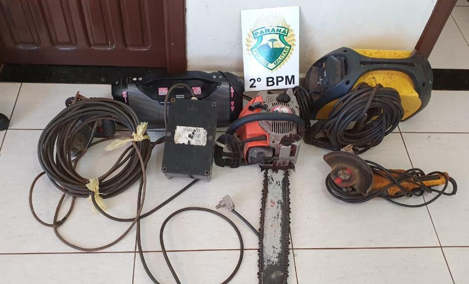 PM do Norte Pioneiro prende envolvido com tráfico de drogas e apreende objetos