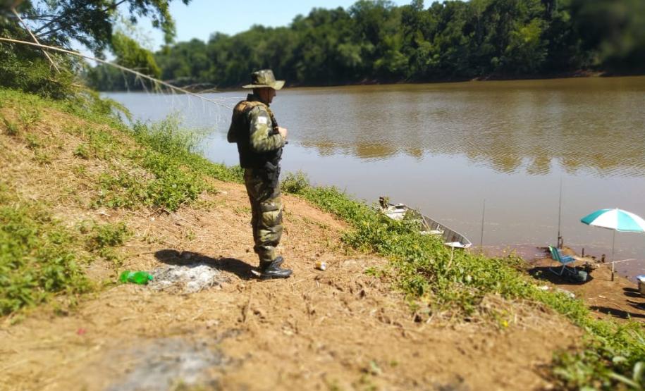 No Centro-Norte do estado, Polícia Ambiental apreende 147 quilos de peixe e redes de pesca