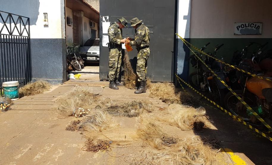 Polícia Ambiental prende quatro homens e apreende 89 quilos de peixes no Norte Pioneiro
