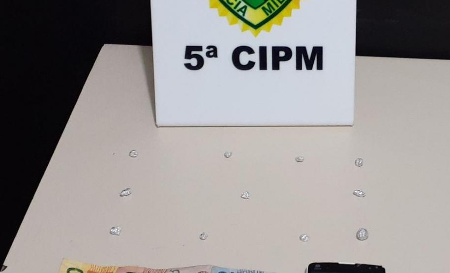 Durante operação Ostensividade II, PM interdita quatro estabelecimentos comerciais e realiza quatro prisões em Cianorte (PR)