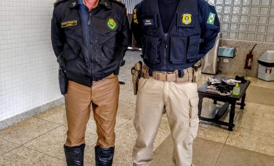 Batalhão de Trânsito promove blitz de conscientização ao Maio Amarelo na Linha Verde, em Curitiba