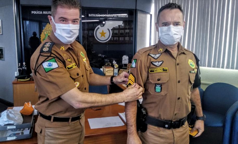 No BPTran, praças promovidos recebem as novas divisas do comandante da unidade