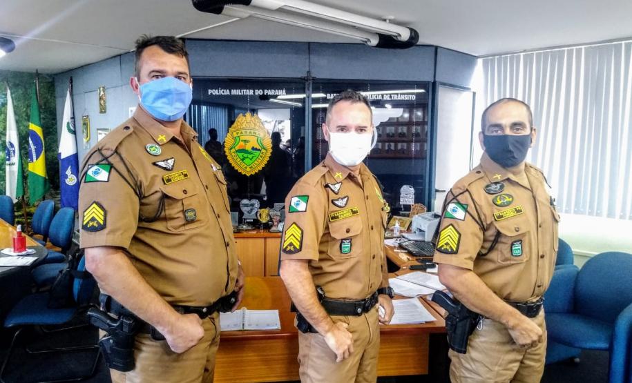 No BPTran, praças promovidos recebem as novas divisas do comandante da unidade