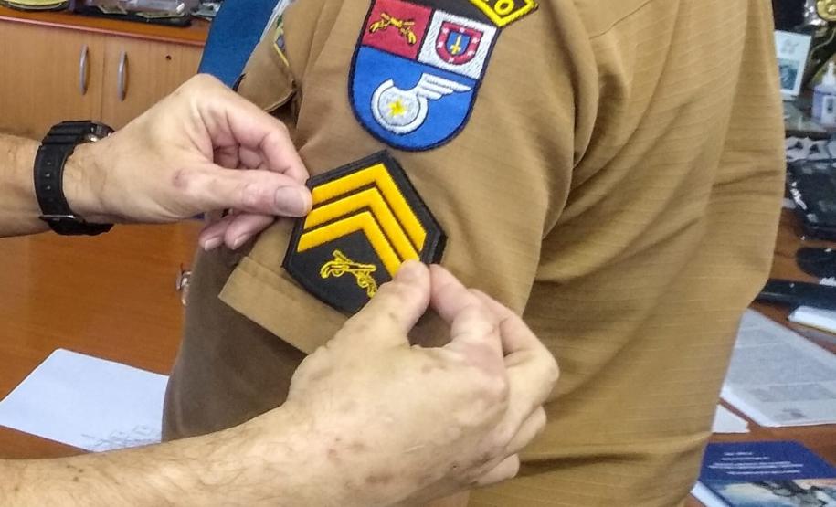 No BPTran, praças promovidos recebem as novas divisas do comandante da unidade