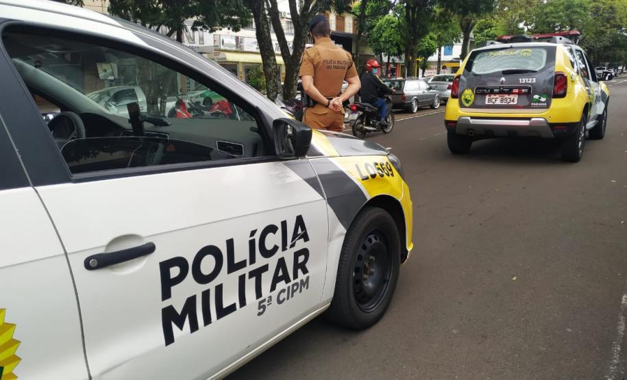 Durante operação Ostensividade II, PM interdita quatro estabelecimentos comerciais e realiza quatro prisões em Cianorte (PR)