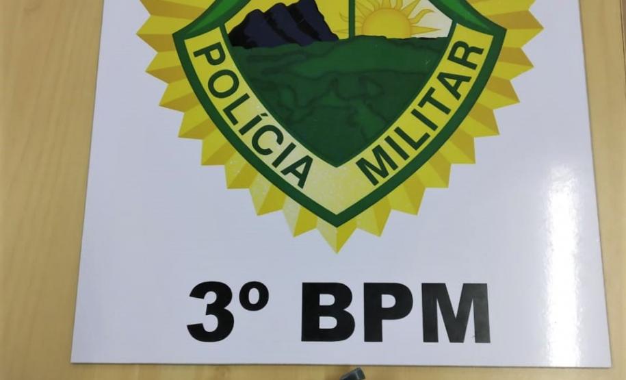 No Sudoeste do estado, PM apreende quatro armas e recupera veículo furtado durante o fim de semana