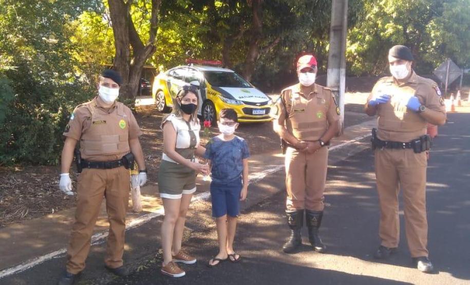 BPRv promove ação em homenagem ao Dia Das Mães em Postos Rodoviários do estado