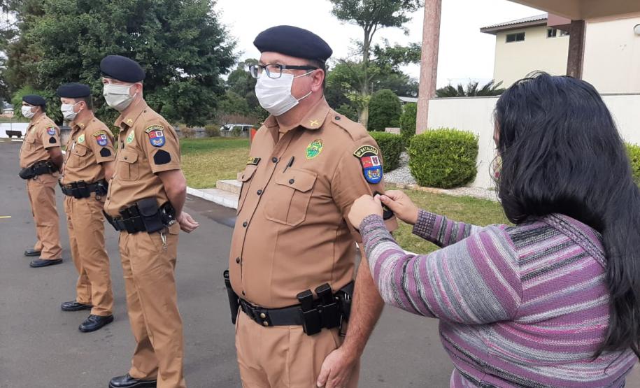 Policiais promovidos são homenageados por familiares e colegas de farda no Centro-Sul do estado