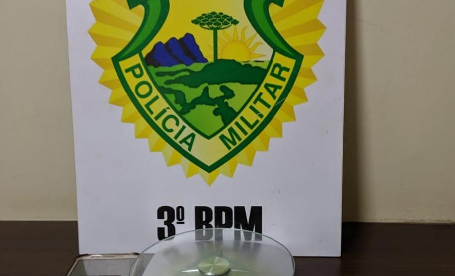 PM prende seis pessoas e apreende mais de um quilo e meio de drogas no Sudoeste do estado