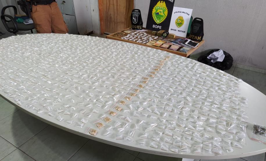 Batalhão de Guarda e BOPE deflagram operação contra o tráfico de drogas em Piraquara (PR); dois envolvidos são presos