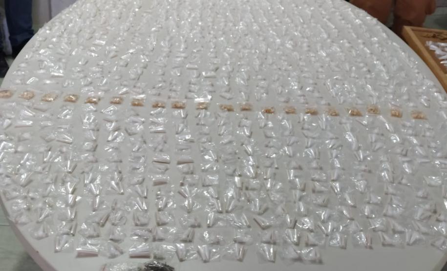 Batalhão de Guarda e BOPE deflagram operação contra o tráfico de drogas em Piraquara (PR); dois envolvidos são presos