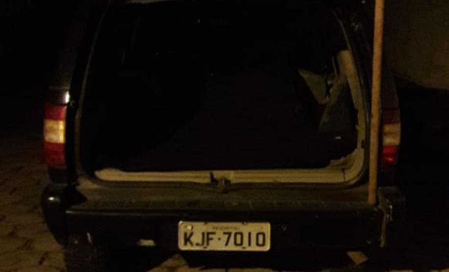 Carro carregado com 391 quilos de maconha é localizado pela PM em Foz do Iguaçu (PR)