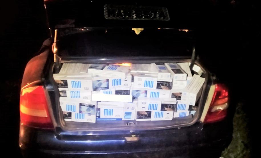 Autores de roubo são presos e carro com cigarros contrabandeados é apreendido pela PM no Sudoeste paranaense