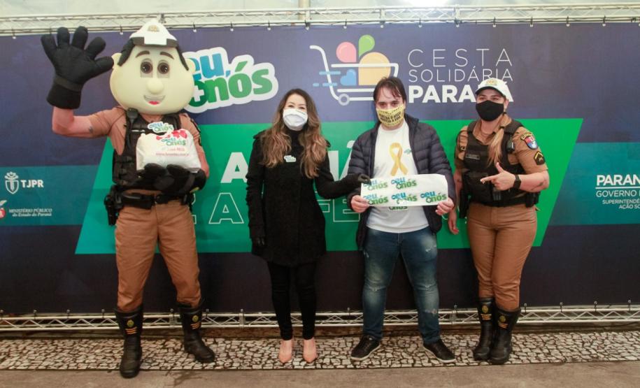 Polícia Militar e Corpo de Bombeiros participam da campanha Cesta Solidária do Governo do estado
