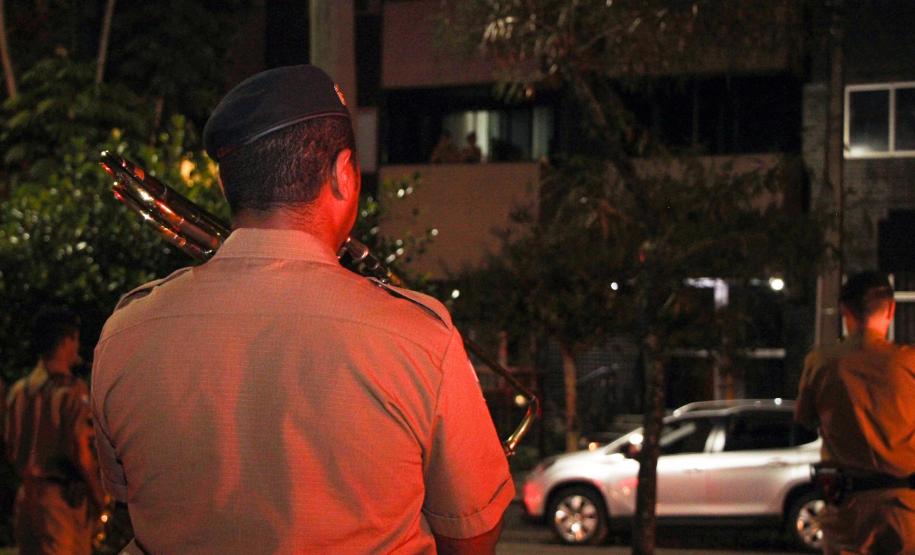 Banda da PM se apresenta em Fazendinha e Água Verde