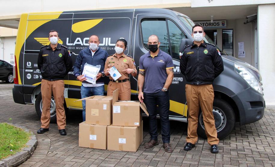 Hospital da PM recebe doação de cerca de 10 mil máscaras para profissionais de saúde