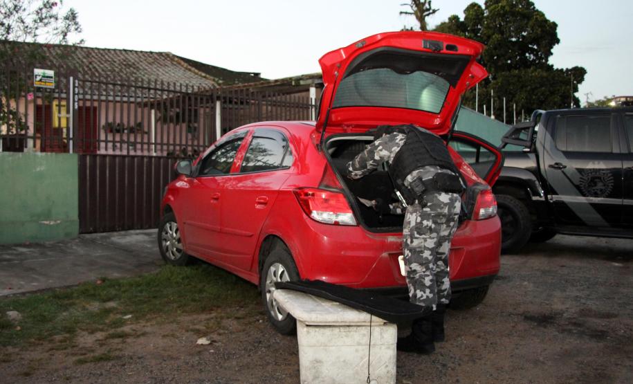 Polícia Militar cumpre 12 mandados judiciais contra o tráfico de drogas no Litoral