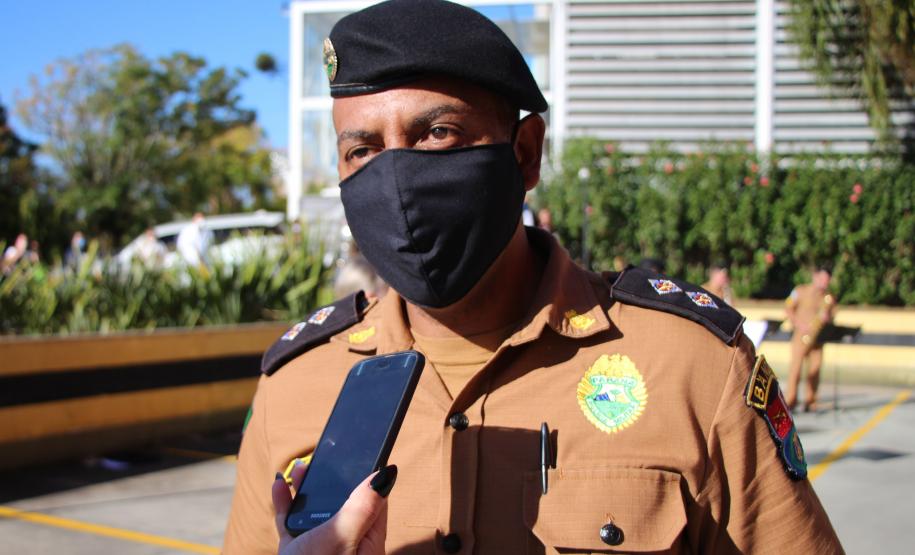 Banda de Música da PM faz homenagem para enfermeiros do Hospital da PM no Dia Internacional da Enfermagem