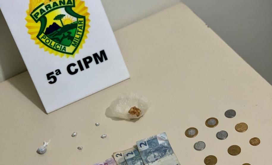 ROTAM prende três homens e apreende 72 porções de drogas e dinheiro no Noroeste do estado