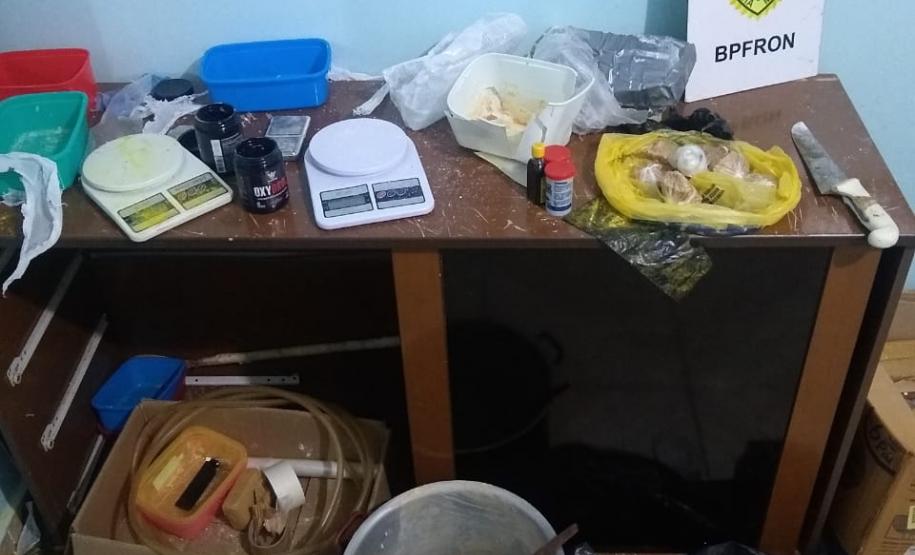 BPFron apreende 29 quilos de maconha, crack e materiais contrabandeados no Oeste do estado
