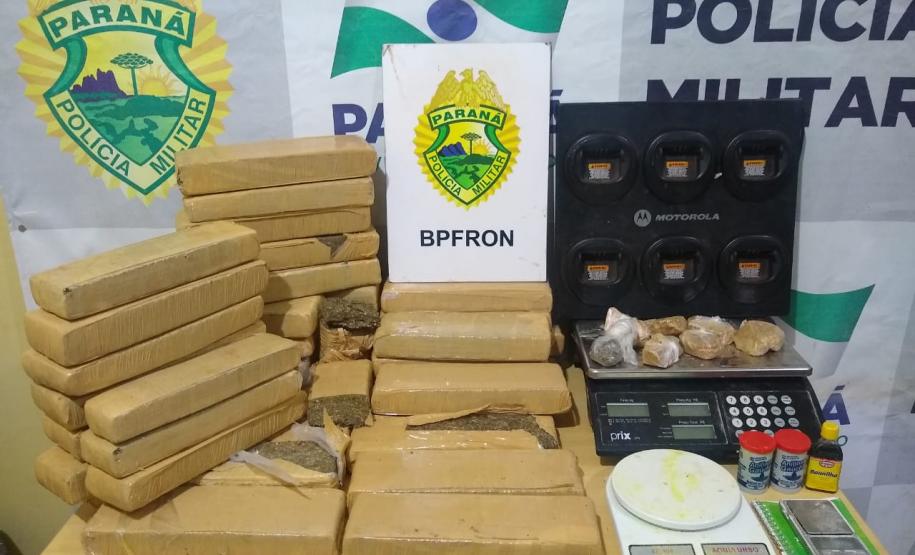BPFron apreende 29 quilos de maconha, crack e materiais contrabandeados no Oeste do estado