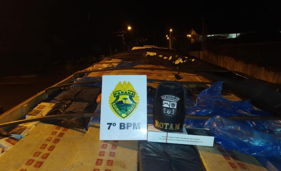 Em ações distintas, PM apreende cerca de 600 caixas de cigarros contrabandeados e prende cinco pessoas no Noroeste do Paraná