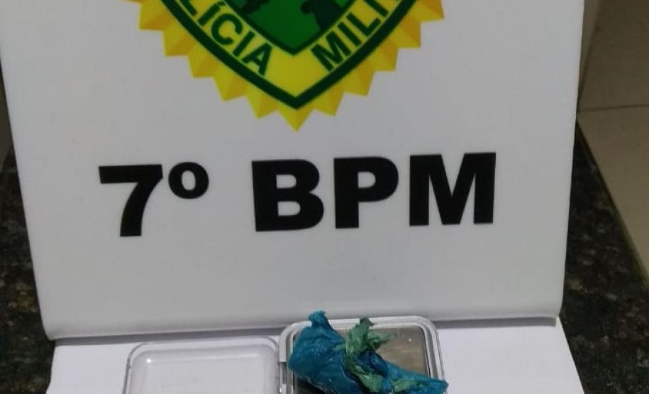 Em ações distintas, PM apreende cerca de 600 caixas de cigarros contrabandeados e prende cinco pessoas no Noroeste do Paraná