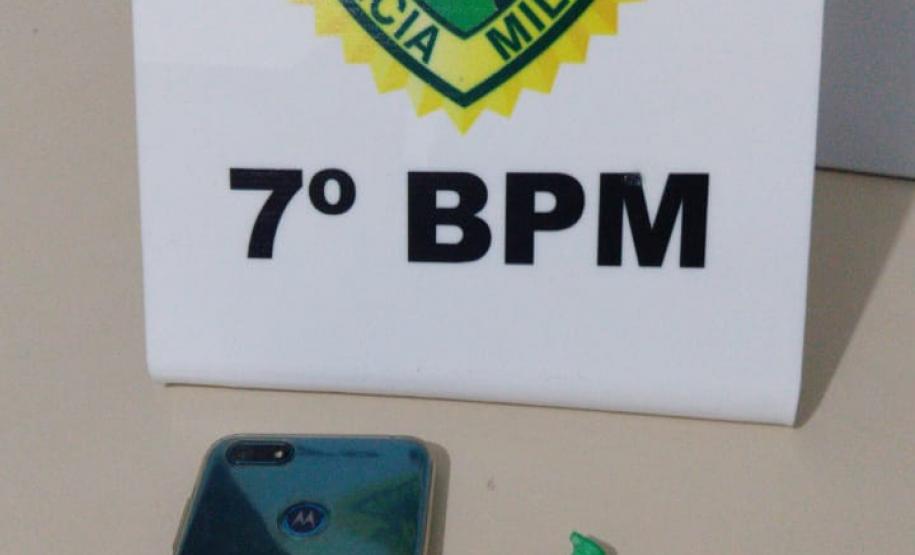 Em ações distintas, PM apreende cerca de 600 caixas de cigarros contrabandeados e prende cinco pessoas no Noroeste do Paraná