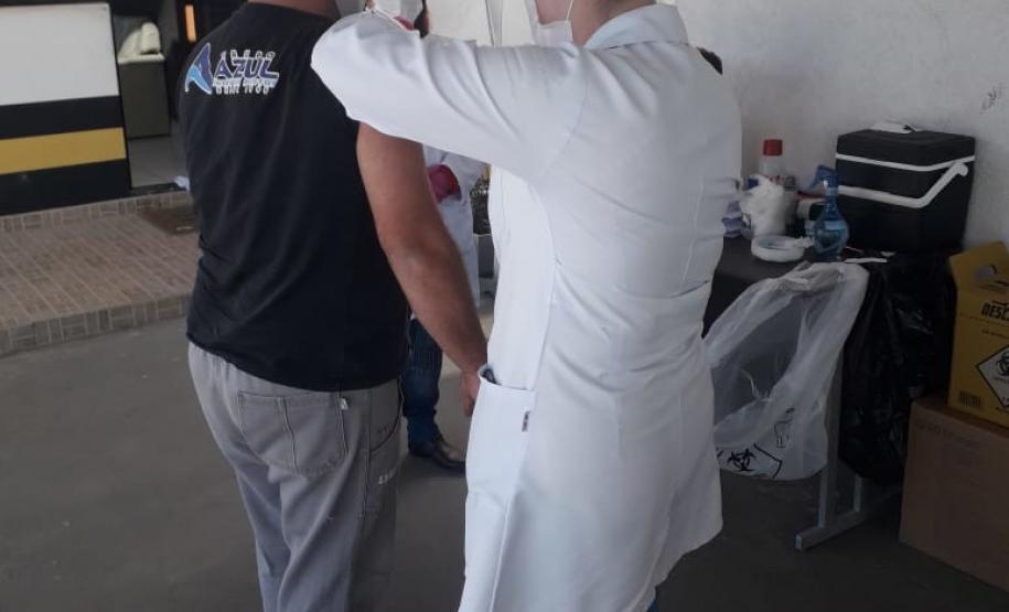 BPRv apoia Secretaria Municipal de Saúde de Almirante Tamandaré, na RMC, na vacinação de motoristas