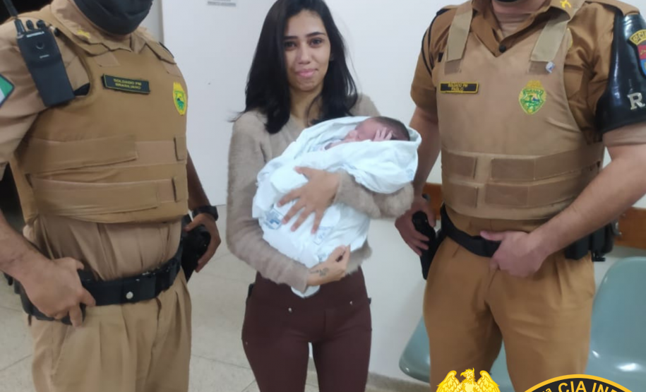 Policiais da 5ª Companhia salvam vida de bebê engasgado em Cianorte (PR)