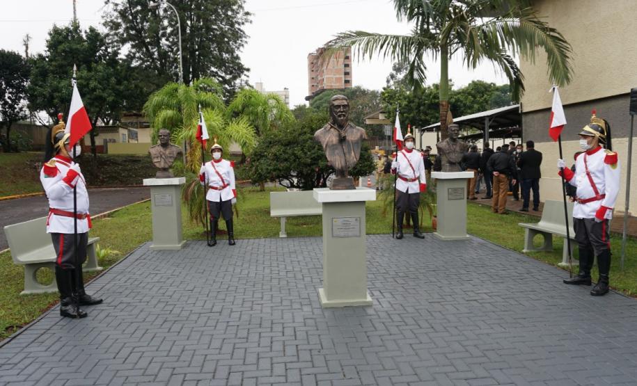 Batalhão de Cascavel, no Oeste do estado, inaugura o primeiro Memorial dos Patronos do Paraná