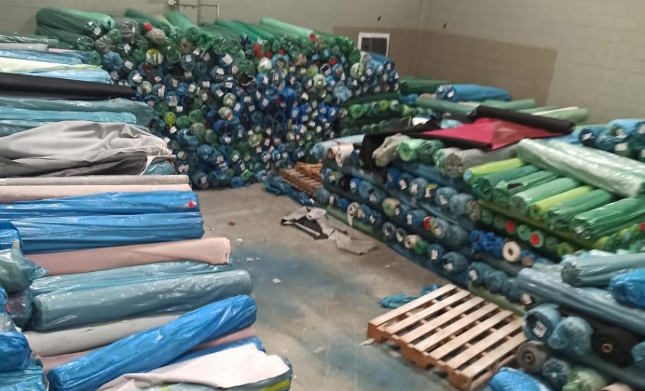PM encontra carga desviada avaliada em R$ 1 milhão; material estava em Araucária
